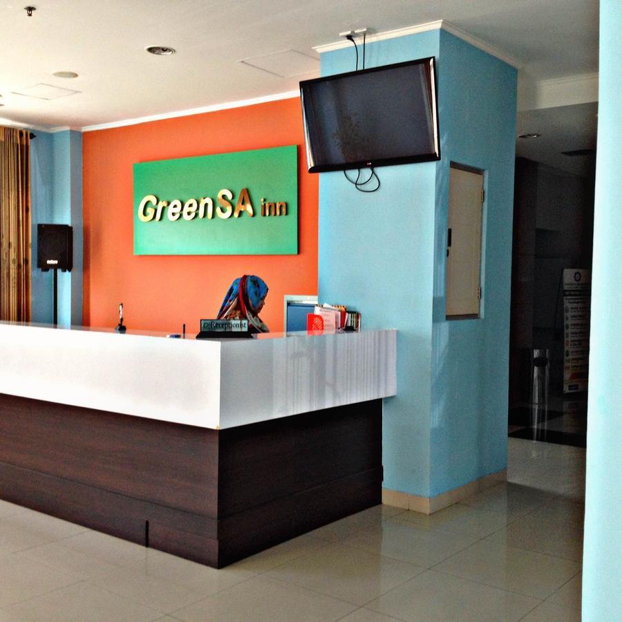 Greensa Inn Surabaya Buitenkant foto
