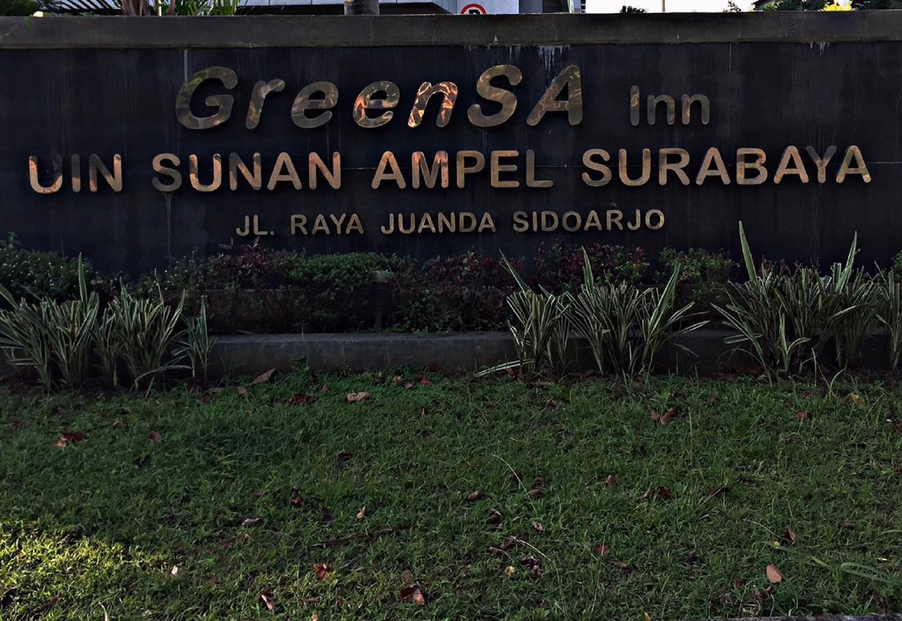 Greensa Inn Surabaya Buitenkant foto
